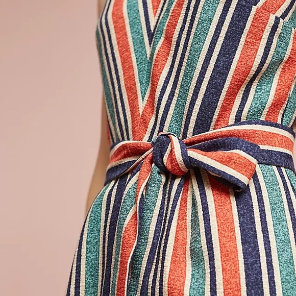 Striped romper with tie waist - Picture 2 of 4